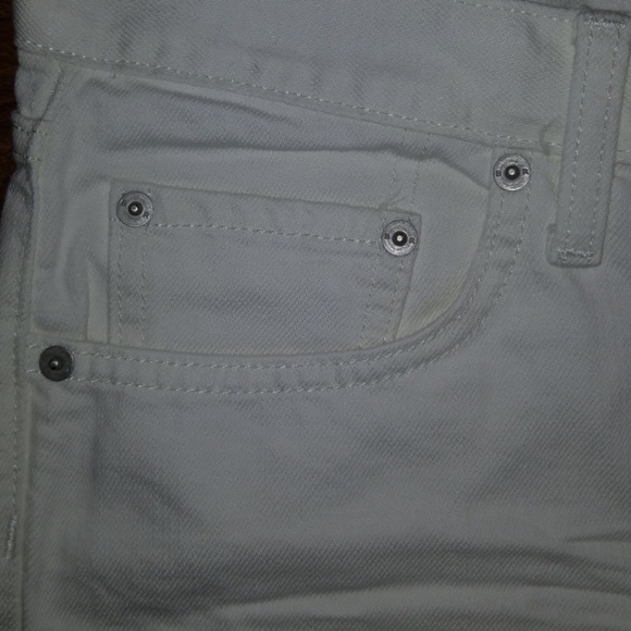 Jeans - Picture 4 of 4